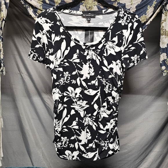 🆕 INC International Concepts | Sugar Rush Blouse in Black & White Floral size S - Picture 1 of 9
